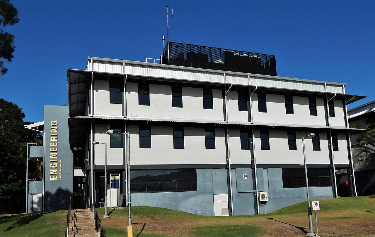 Engineering building, North Rockhampton campus